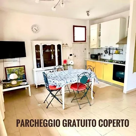 100 Carrubi Apartment